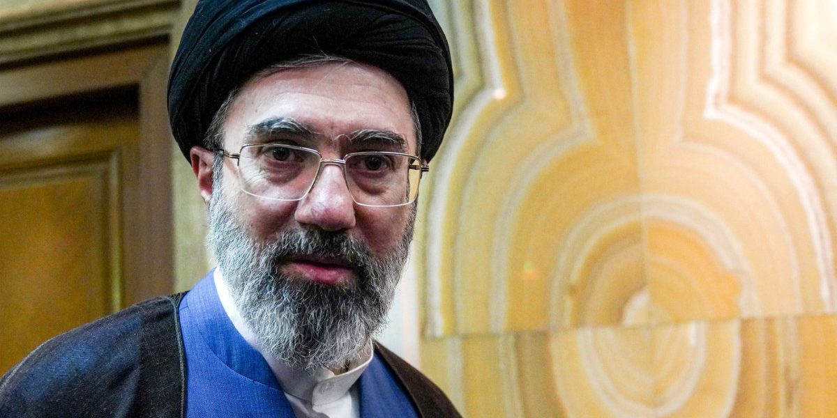 Khamenei, mesaj dur după blocarea Strâmtorii Hormuz de către Iran!