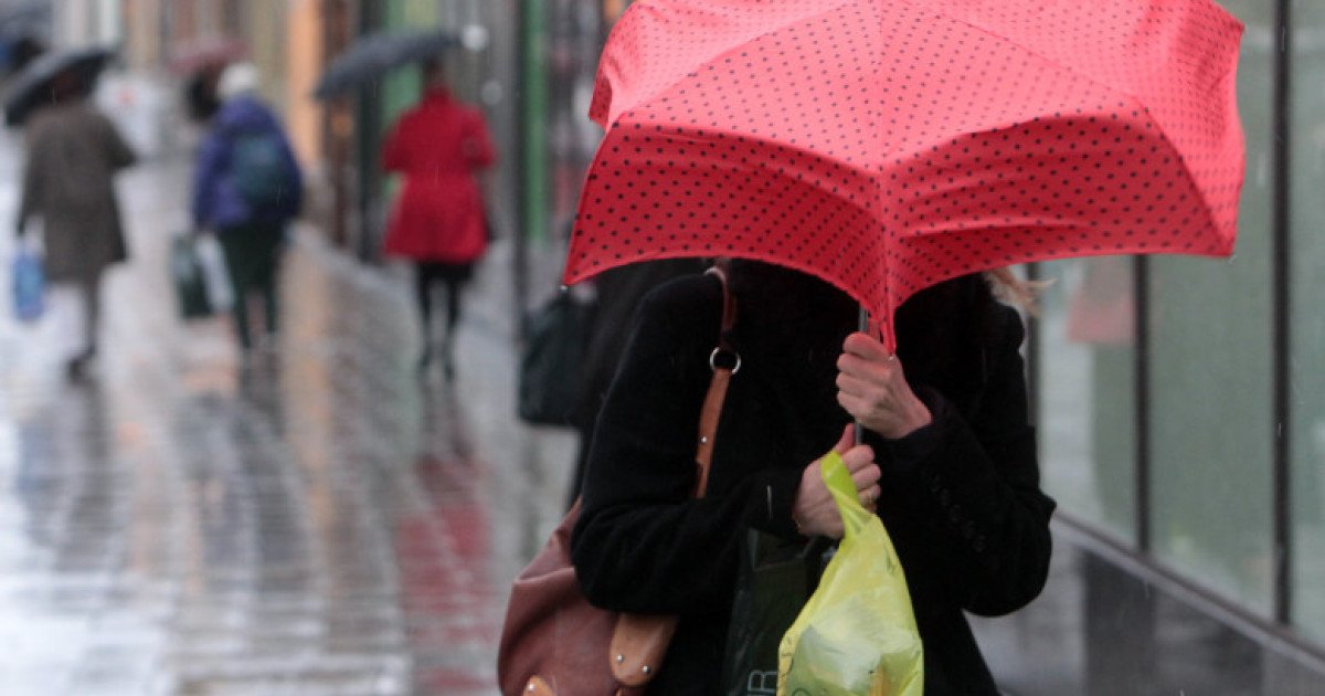 Vremea extremă care a cuprins România în această săptămână provine dintr-un proces natural cauzat de interacțiunea a două mase de aer diferite ca temperatură, explică Elena Mateescu, director al Administrației Naționale de Meteorologie