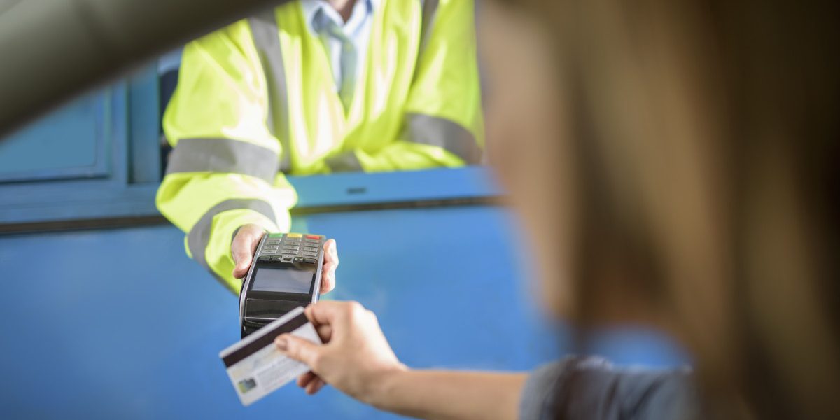 Roviniete blocate: CNAIR, probleme majore. Cum evită șoferii amenzi după pana de 5 ore