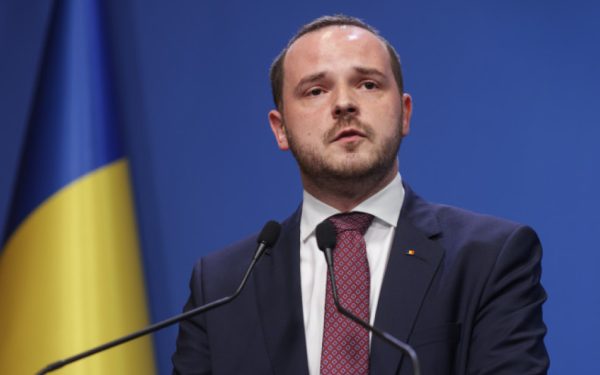 Rogobete, la Washington: Întâlniri cu Pfizer și Banca Mondială, despre vaccinurile COVID