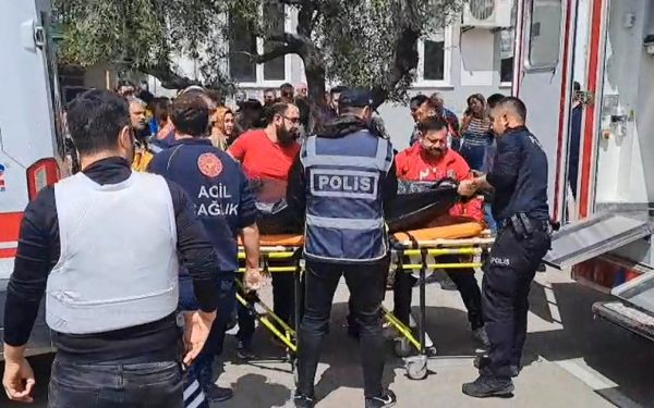 Atacuri armate în Turcia: 5 morți și zeci de răniți la școli, în două zile