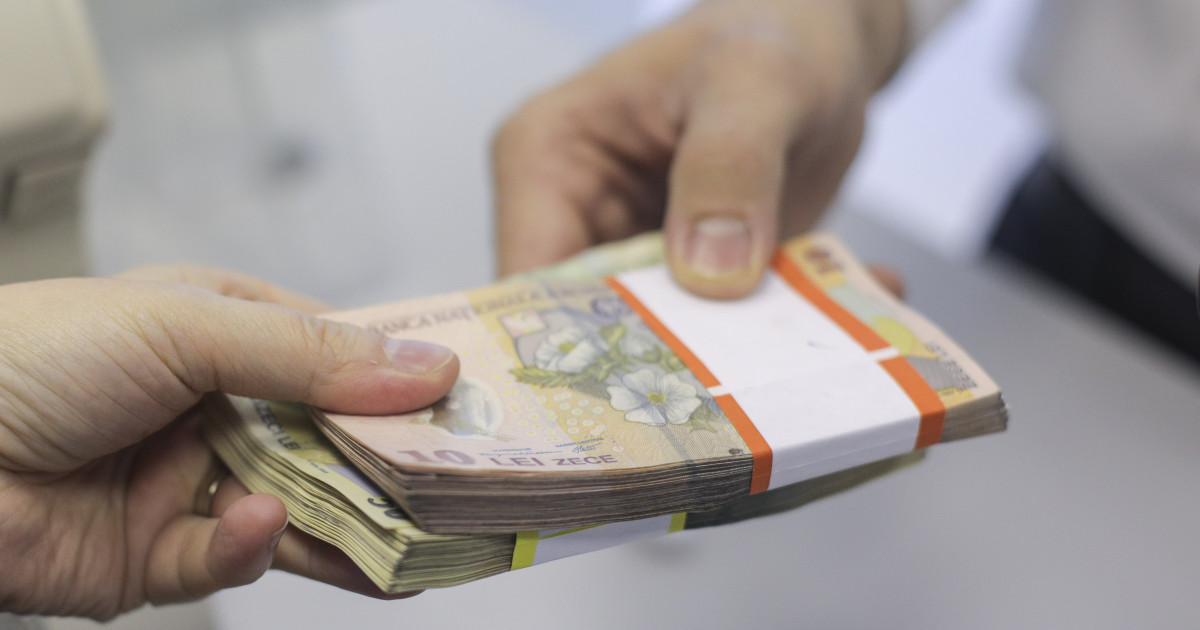 Guvernul a aprobat, în ședința de joi, majorarea venitului minim de incluziune pentru familiile cu venituri reduse și creșterea indemnizațiilor pentru copiii cu dizabilități În cadrul ședinței de joi, Guvernul a decis să implementeze măsuri menite să asigure un sprijin mai consistent pentru persoanele vulnerabile din România