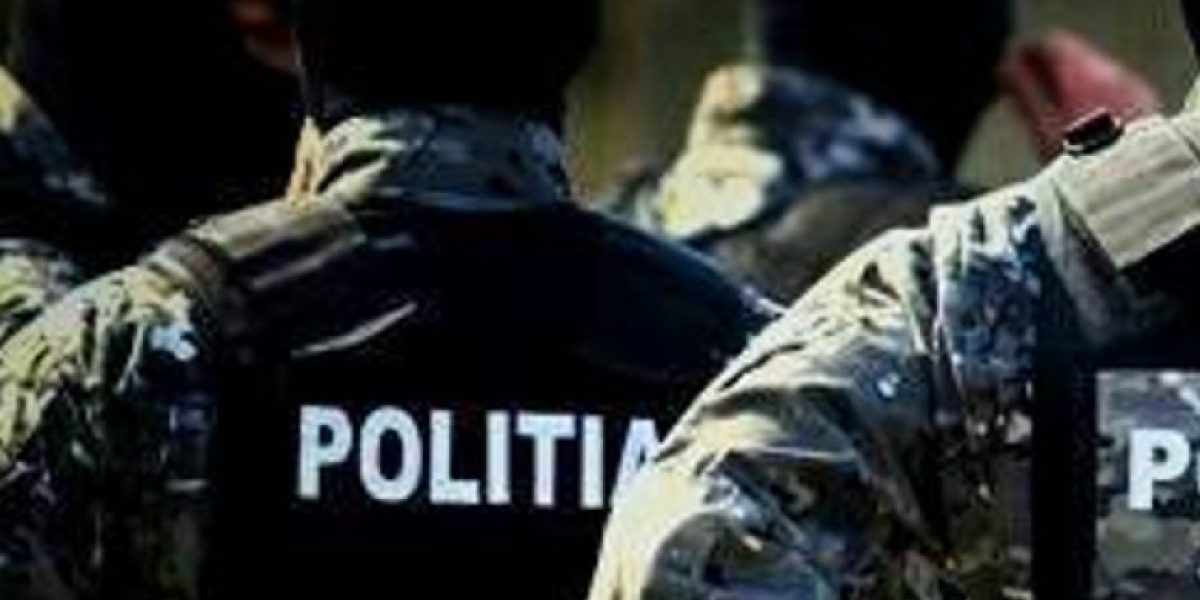 Zeci de percheziții în București și Ilfov: Contrabandă cu AUR, 16 kg de bijuterii ridicate