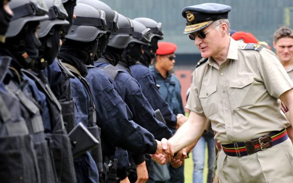 Fost șef al armatei britanice, avertisment dur: UK, vulnerabilă!