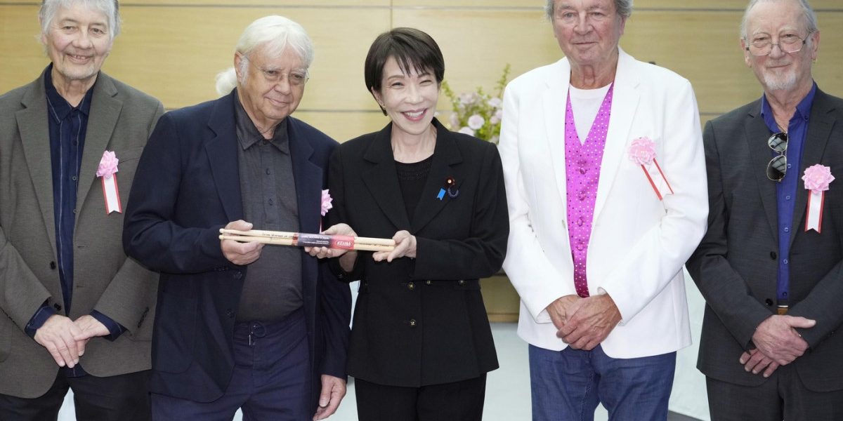 Deep Purple, vizită-surpriză la premierul japonez Sanae Takaichi: „Sunteți zeii mei”