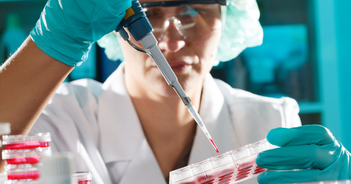 Primul caz de pacient respirator din Europa infectat cu virusul gripal H9N2, cunoscut și ca gripă aviară, a fost înregistrat pe 25 martie 2026 în Italia, anunță Ministerul Sănătății italian