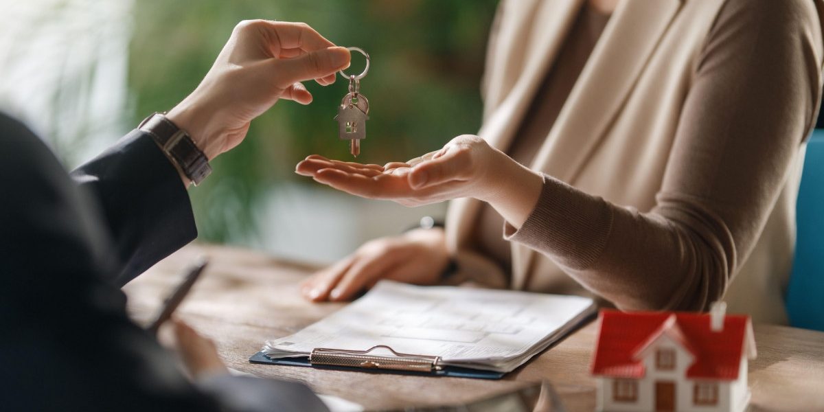 Prețurile locuințelor în România, mai mari ca-n UE