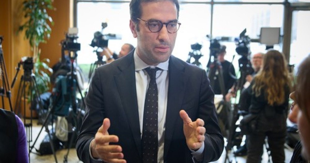 Miniştrii Economiei şi Comerţului din cinci ţări europene, printre care Spania, Germania, Italia, Portugalia şi Austria, au cerut oficial Comisiei Europene introducerea unui nou impozit pentru companiile energetice profitabile, pentru a face faţă consecinţelor războiului din Orientul Mijlociu