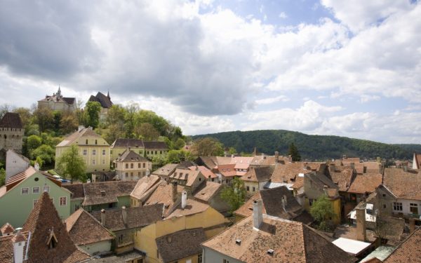 Guvernul a dat startul: România își caută satele turistice de AUR!