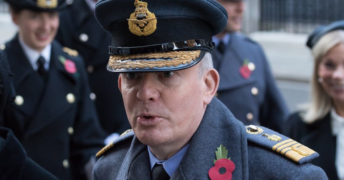 Armata, poliția și spitale, în alertă: Marea Britanie se pregătește de război