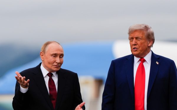 Critici la adresa lui Donald Trump: Nu-l mai lăsa pe Putin să te prostească!