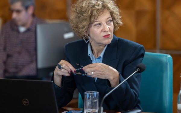 PSD acuză Guvernul: Vor să vândă „tot ce mai avem prin casă”! Gheorghiu: Listarea aduce bani