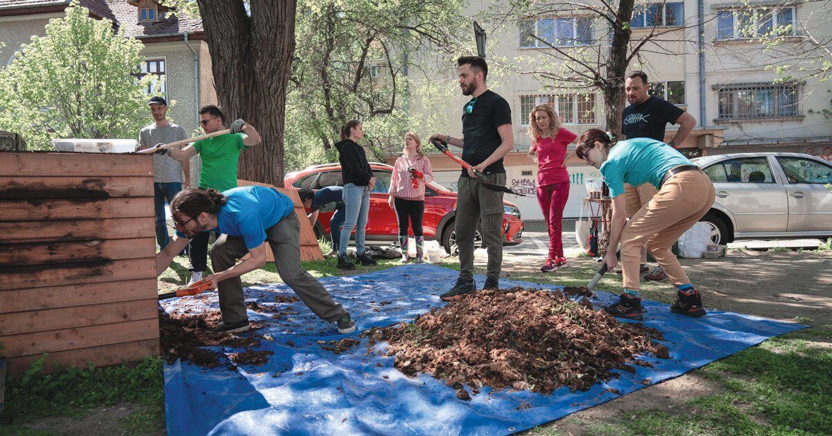 Din deșeuri, îngrășământ: 850 de bucureșteni transformă legumele în resurse