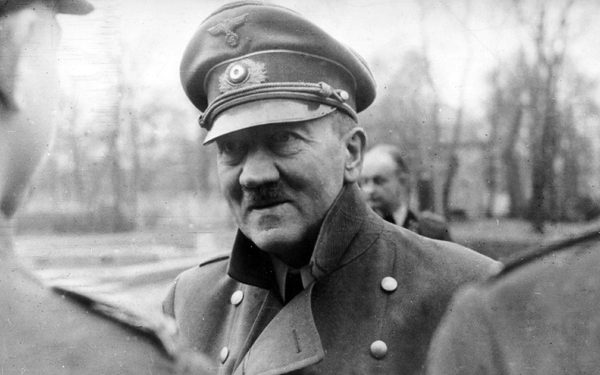 Ziua în care s-a născut bestia: Cum a schimbat un dictator istoria