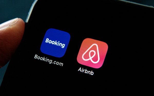 ANAF: Zeci de mii cu venituri ascunse din Airbnb într-un județ. „Toți sunt supărați”