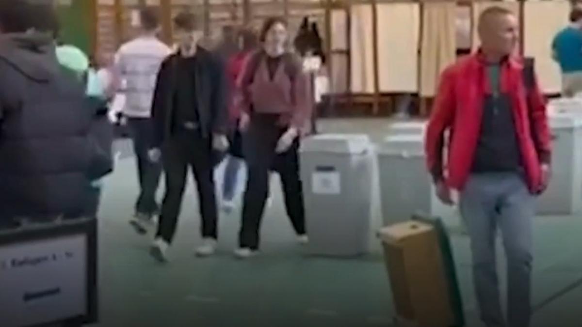 Alertă cu bombă la secții de votare din Ungaria
