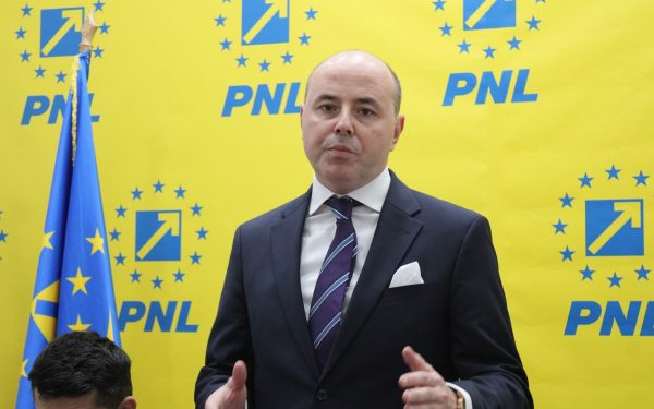 Muraru: PSD provoacă criză guvernamentală. Bolojan, victima unei mișcări politice