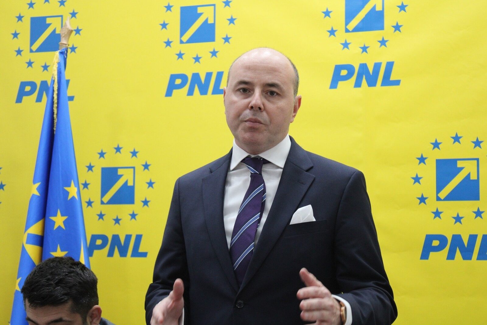 Muraru: PSD provoacă criză guvernamentală. Bolojan, victima unei mișcări politice