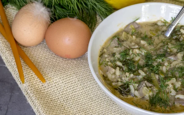 Bucătărie de Paște excentrică: Supe de organe și plăcinte „pizza” din lume