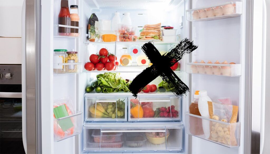Frigiderul, inamicul ascuns al prospețimii: 5 alimente care nu trebuie depozitate la rece Frigiderul este, pentru mulți, un aliat de nădejde în menținerea prospețimii alimentelor