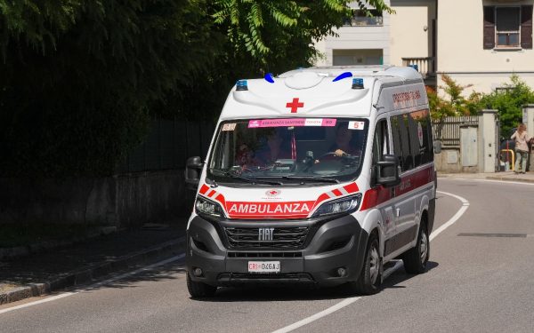 Paramedic criminal: Cel puțin 5 bătrâni uciși cu „bula de aer” în Italia