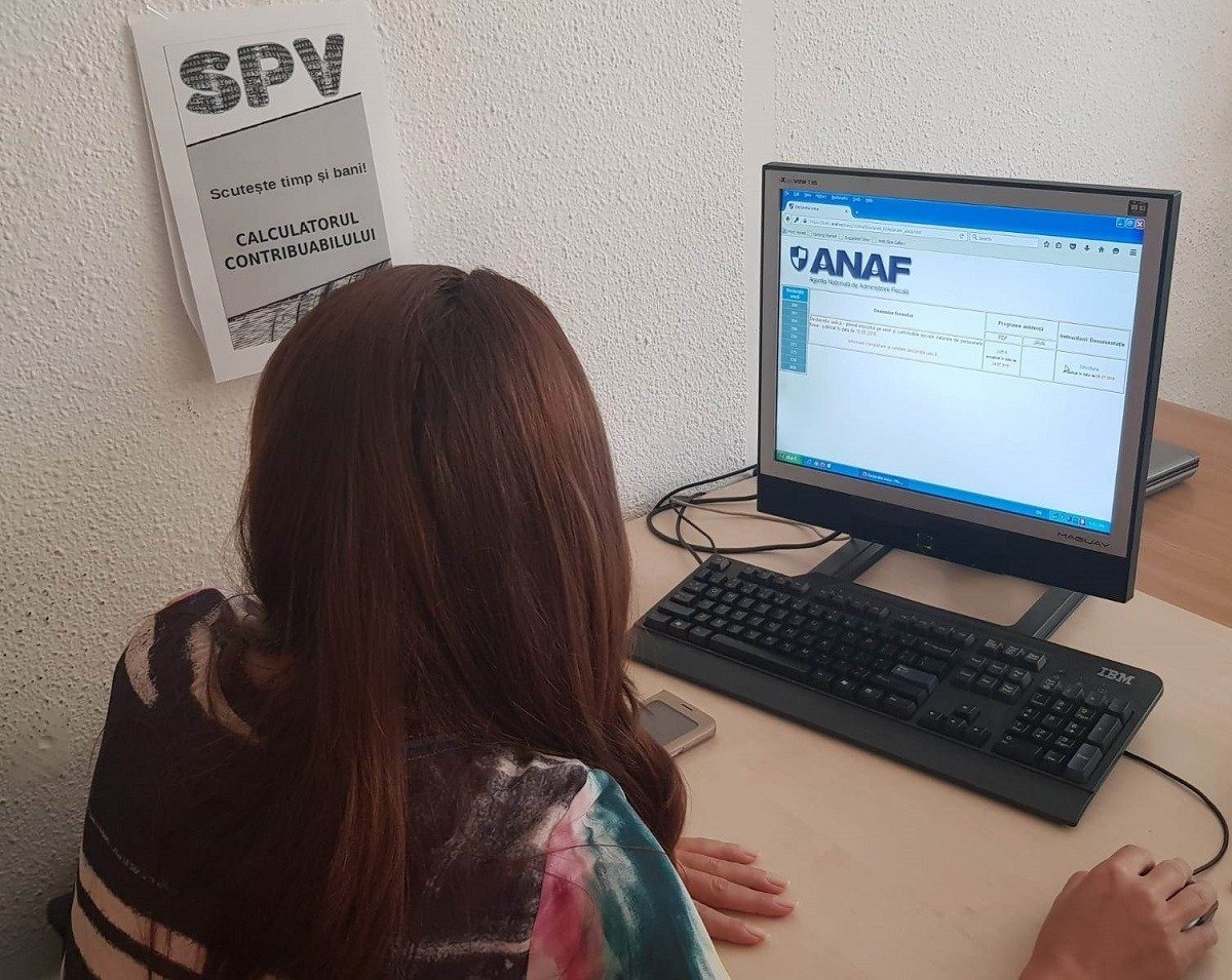 Finanțe: ANAF scapă de pile și hârtii la vânzări. Ministrul promite digitalizare