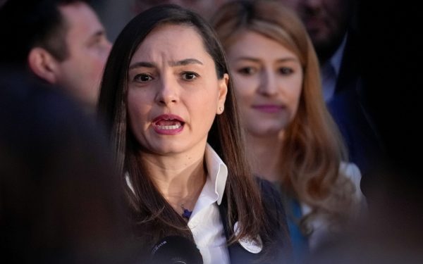 Se cere: România dă Pfizer în judecată? Indemnizații de 1.200 euro pentru vaccinați?