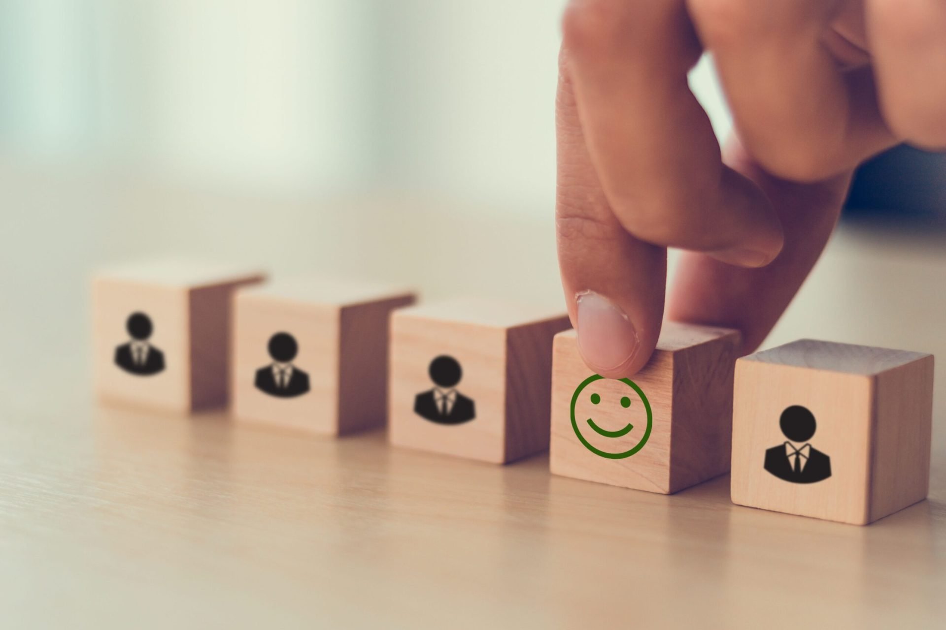 Europa are, în medie, peste zece sărbători legale pe an, însă pentru economii această diversitate de zile libere poate avea un cost semnificativ