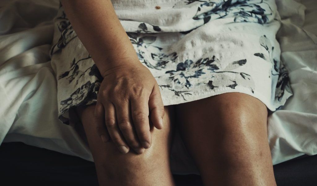 Ce pățește genunchiul tău dacă slăbești 5 kg: efectul-șoc