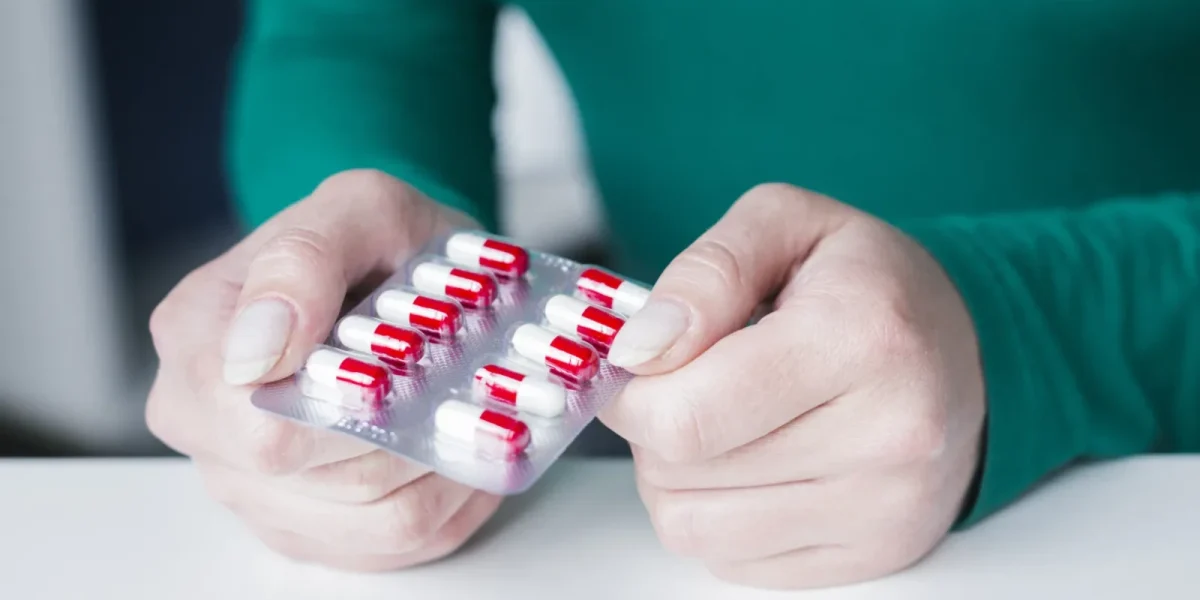 Antibioticele, pericol ascuns: Unele pot crește inflamația în corp