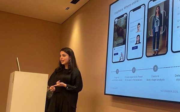 Românca vrea să schimbe cumpărăturile online: „Moda e despre identitate”