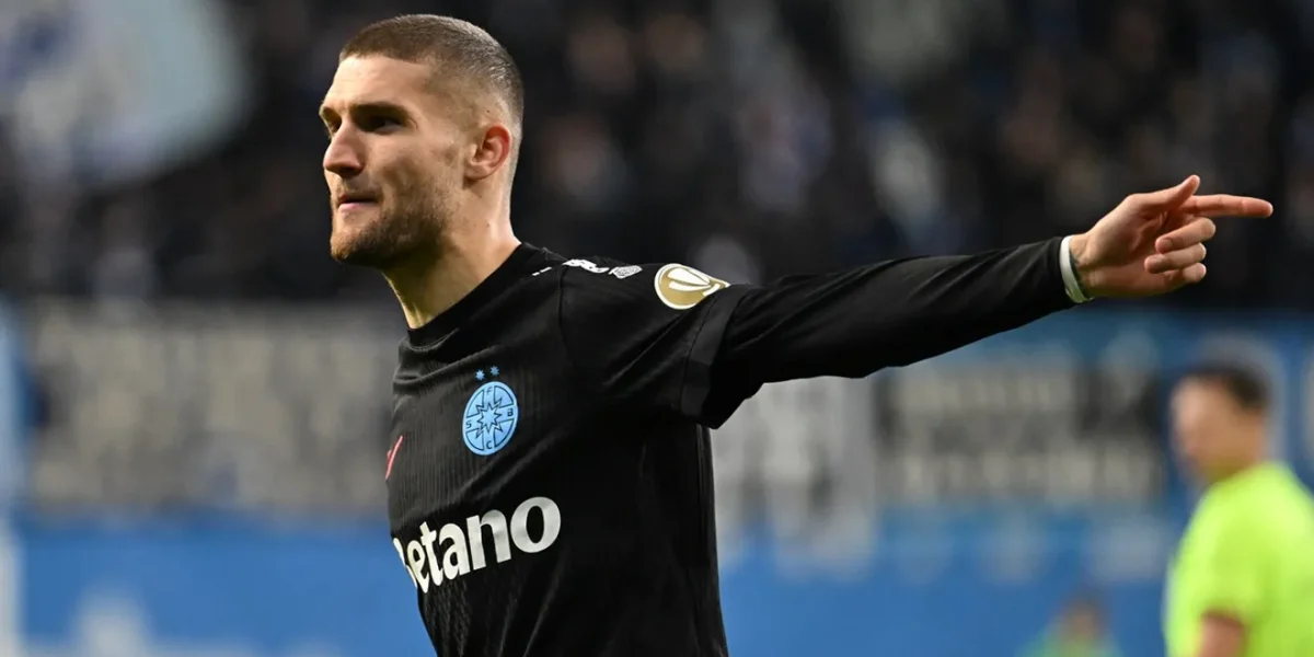 Bîrligea, lovit de ghinion! Schalke oferă 8 milioane, dar așteaptă vești