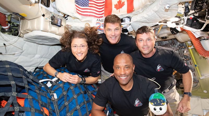 Orion a amerizat, după zborul spre Lună: NASA jubilează, „misiune perfectă”