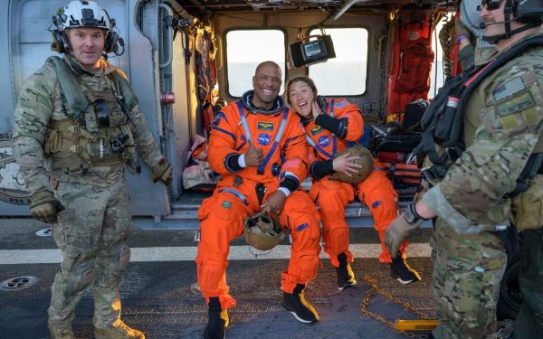 Ceasul NASA: Cum arată accesoriul astronauților din Artemis II pentru drumul spre Lună