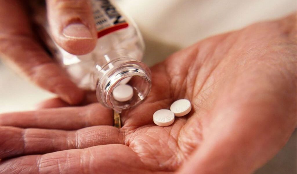 Medicament banal din casă, secretul anti-cancer: Ce află medicii acum