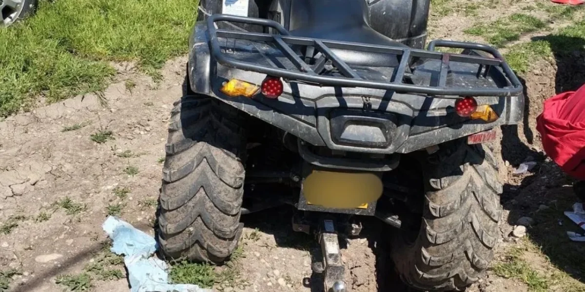 Plimbare fatala: Un copil de 13 ani, mort după ce a furat un ATV