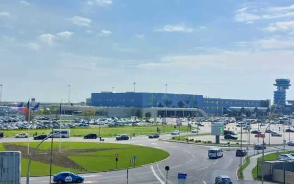 Aeroportul Henri Coandă, autogară proprie. Iași, extindere majoră cu conexiune la A8
