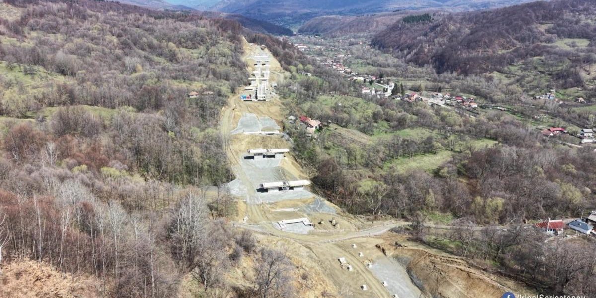 Autostrada A1: „Cârtița” TBM forează Tunelul Poiana, 13,5% progres pe Cornetu–Tigveni