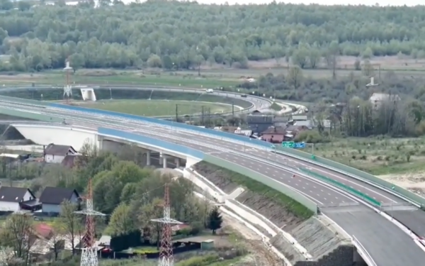 Autostrada Sibiu-Pitești: Un sector s-ar putea deschide înainte de termen