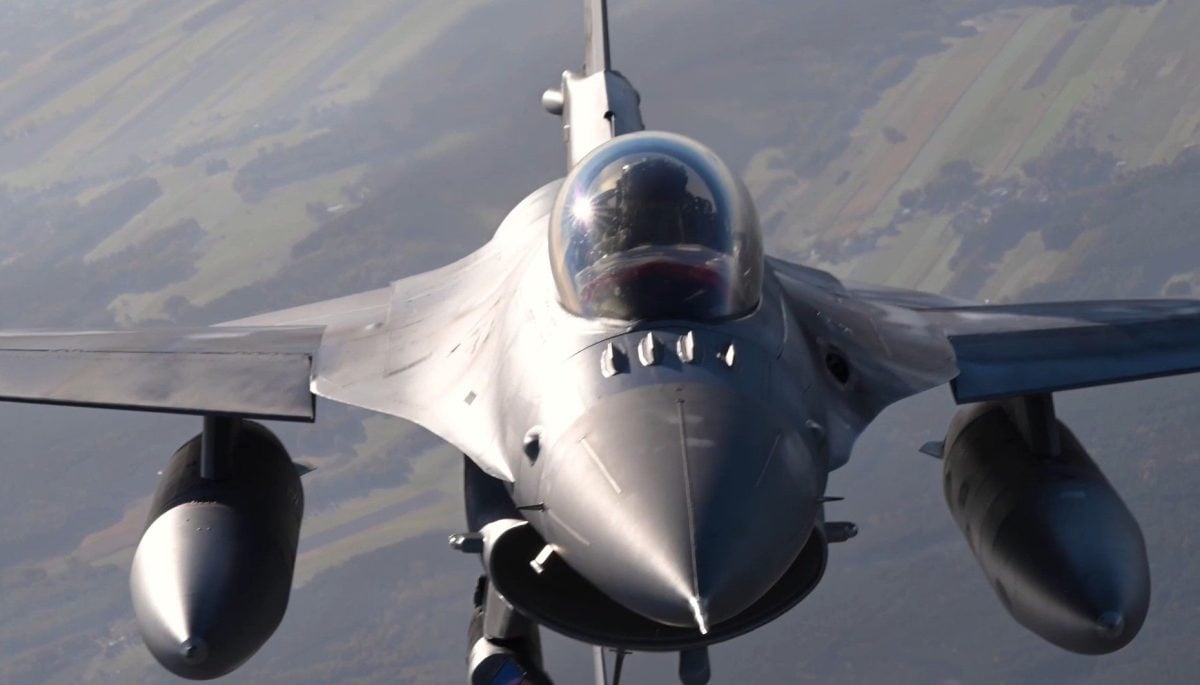 Armata Română, mutare surprinzătoare: două avioane F-16 ridicate de la sol