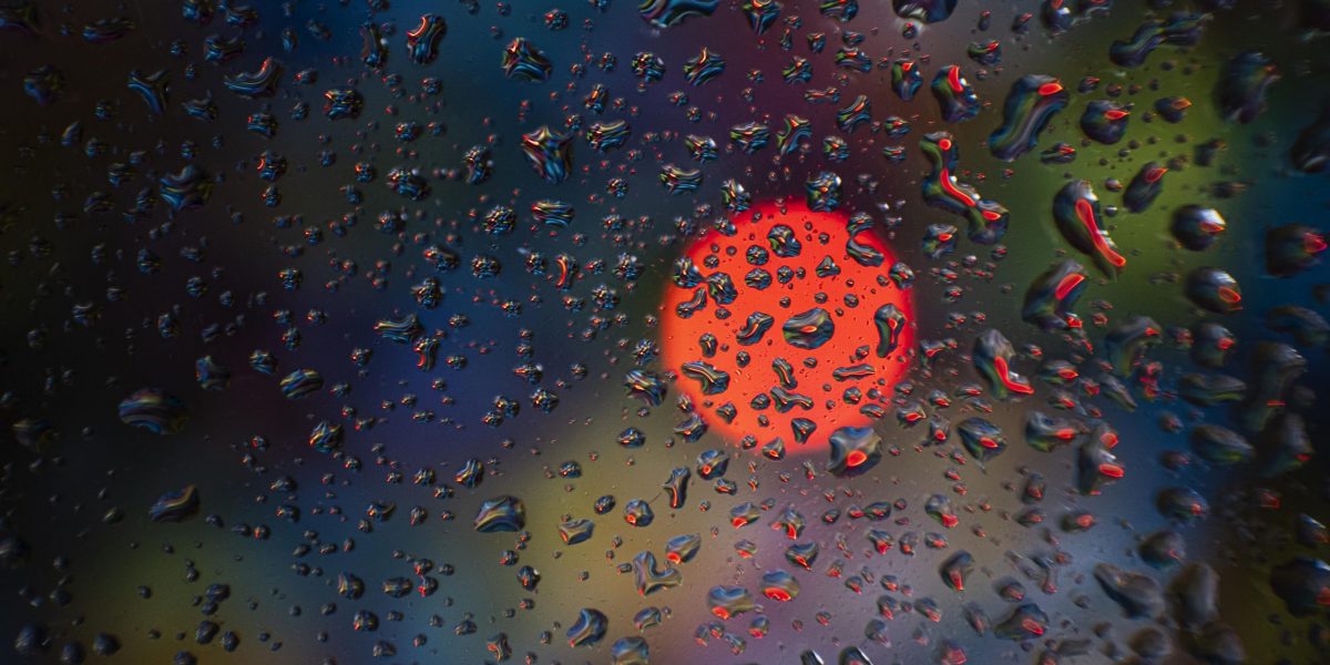 Ploi torențiale și vijelii în România pe 17 aprilie