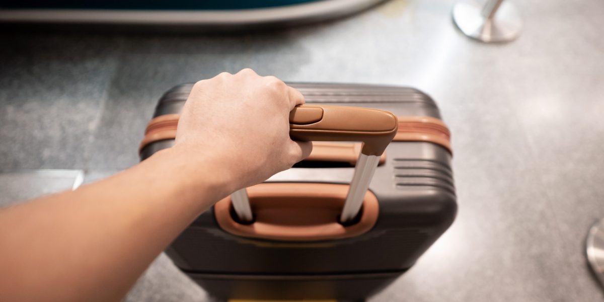 Metoda JAPONEZĂ: Cum să faci un bagaj de mână inteligent și eficient
