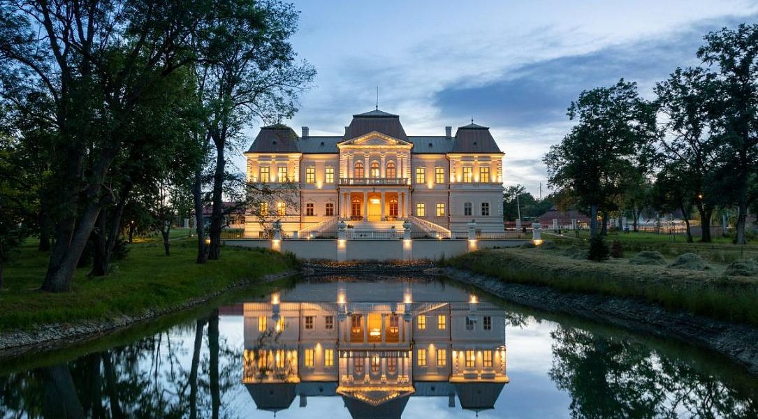 Banffy din Răscruci cucerește Europa: Premiu prestigios pentru restaurare!