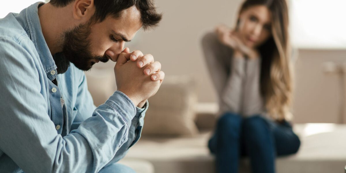 Aproape jumătate din români renunță la vacanțe. Ce alte cheltuieli pică?