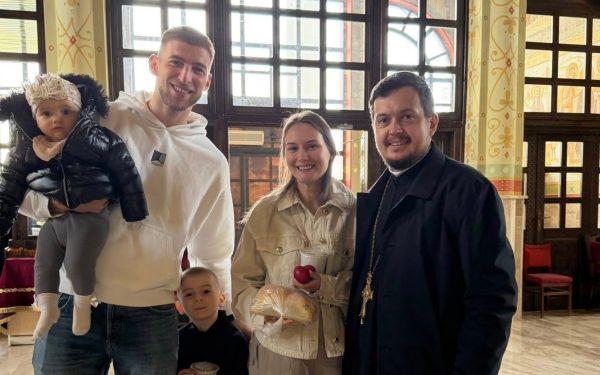 Jovo Lukic, ”tămâie” la biserică înainte de U Craiova. Ce profeție a primit!