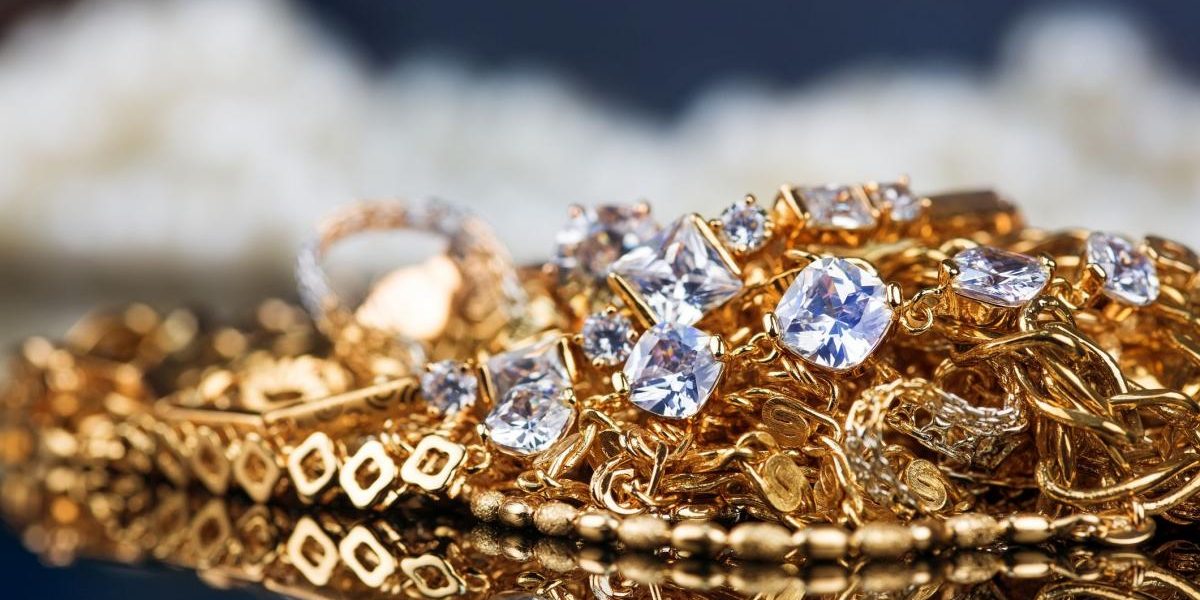 Bijuterii de 250.000 €, dispărute din DIICOT: Proprietara acuză fals în semnătură