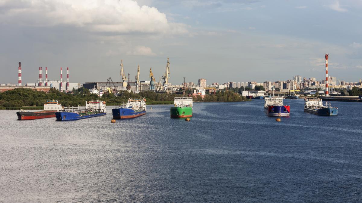 Blocada navală: Iranul în pragul crizei economice severe, avertizează experții