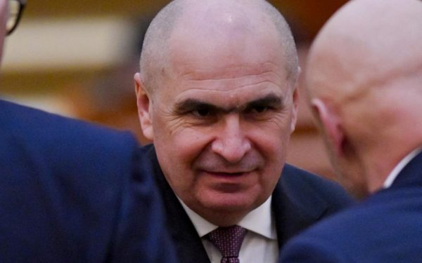 Bolojan negociază cu USR, UDMR și minorități un guvern minoritar