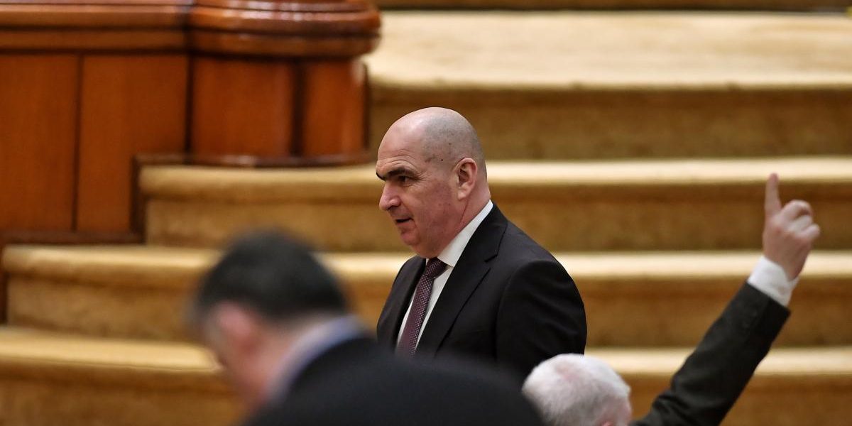 Bolojan: Peste 1.500 de firme au adus pierderi de 14 miliarde lei la bugetul României