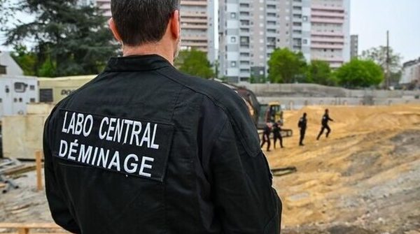 Mii de parizieni, evacuați: Al Doilea Război Mondial scoate la lumină o bombă